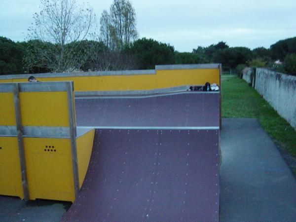 Bel Air Mini La Flotte Skate Spot 3/5