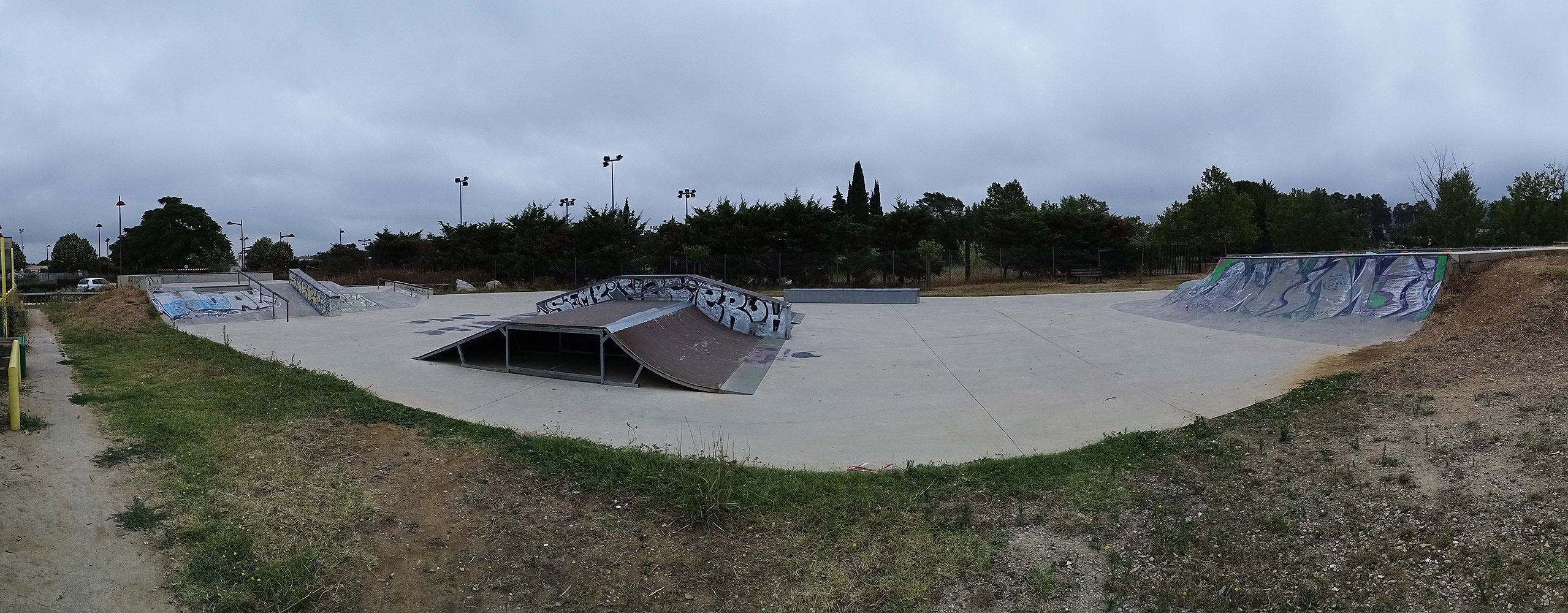 Fabrègues Skatepark Fabrègues Skate Spot 3/5