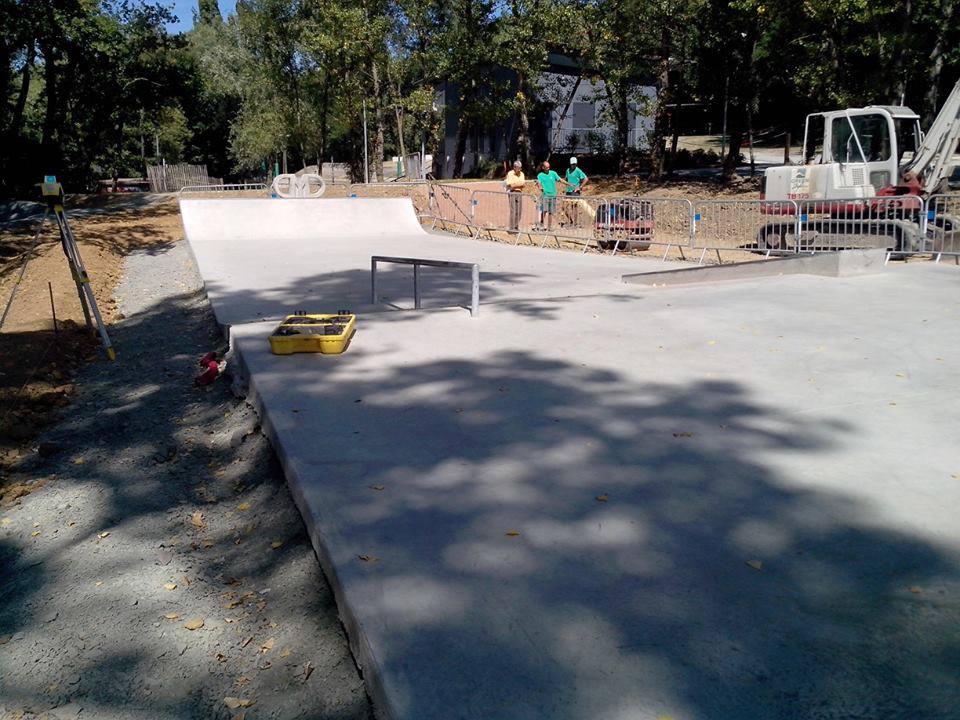 La Brocardière Skatepark Dardilly Skate Spot 3/5