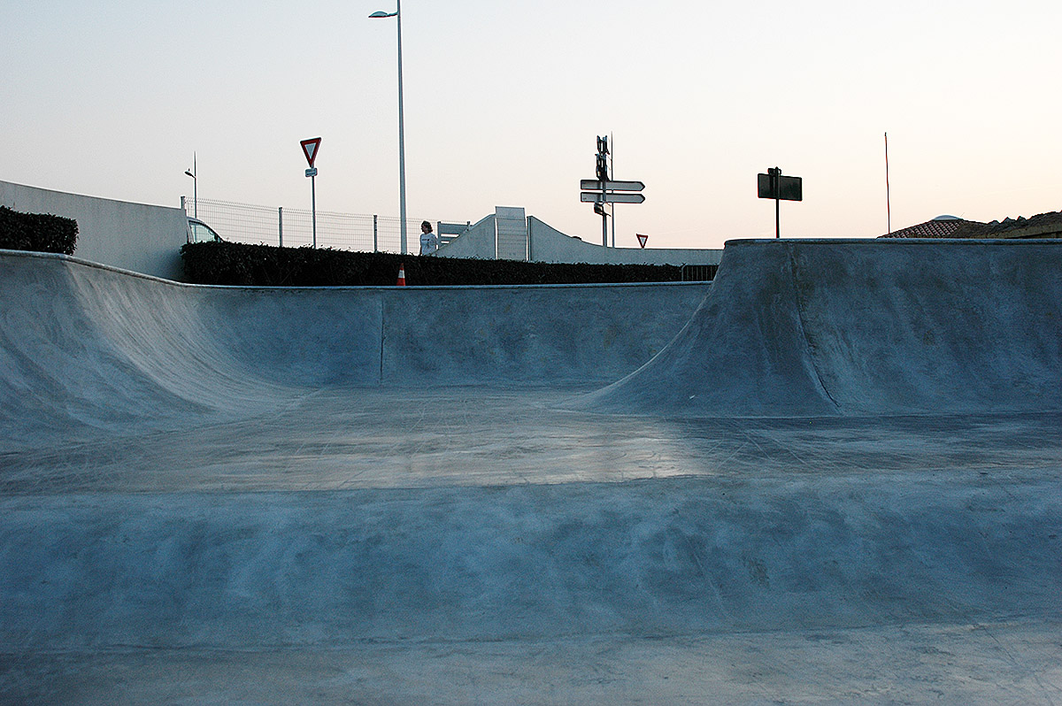 Plage de Tanchet Bowl Les Sables d' Olonne Skate Spot 4/5