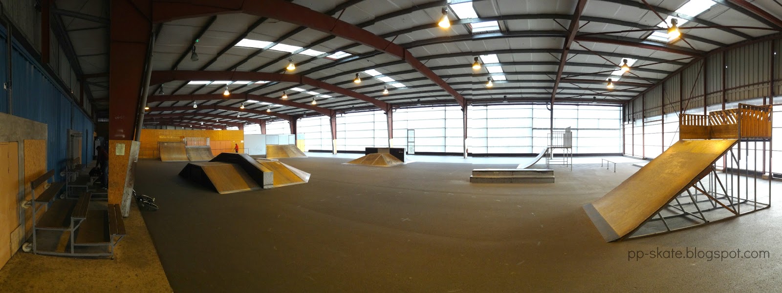 La Cassette Indoor Poitiers Skate Spot 3/5