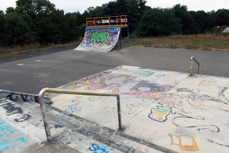 John Lenon Spot Street Limoges Skate Spot 3/5