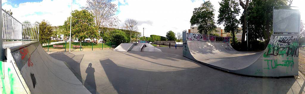 Stade Hélitas Skatepark Caen Skate Spot 3/5
