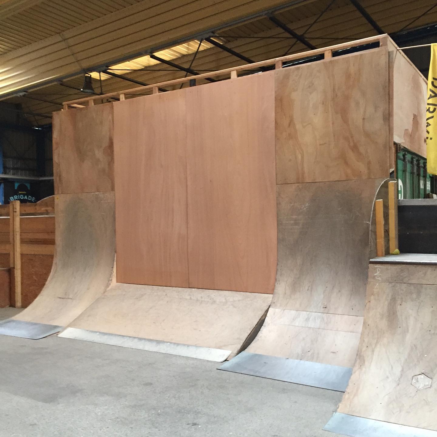 Hangar Darwin Indoor Bordeaux Skate Spot 5/5