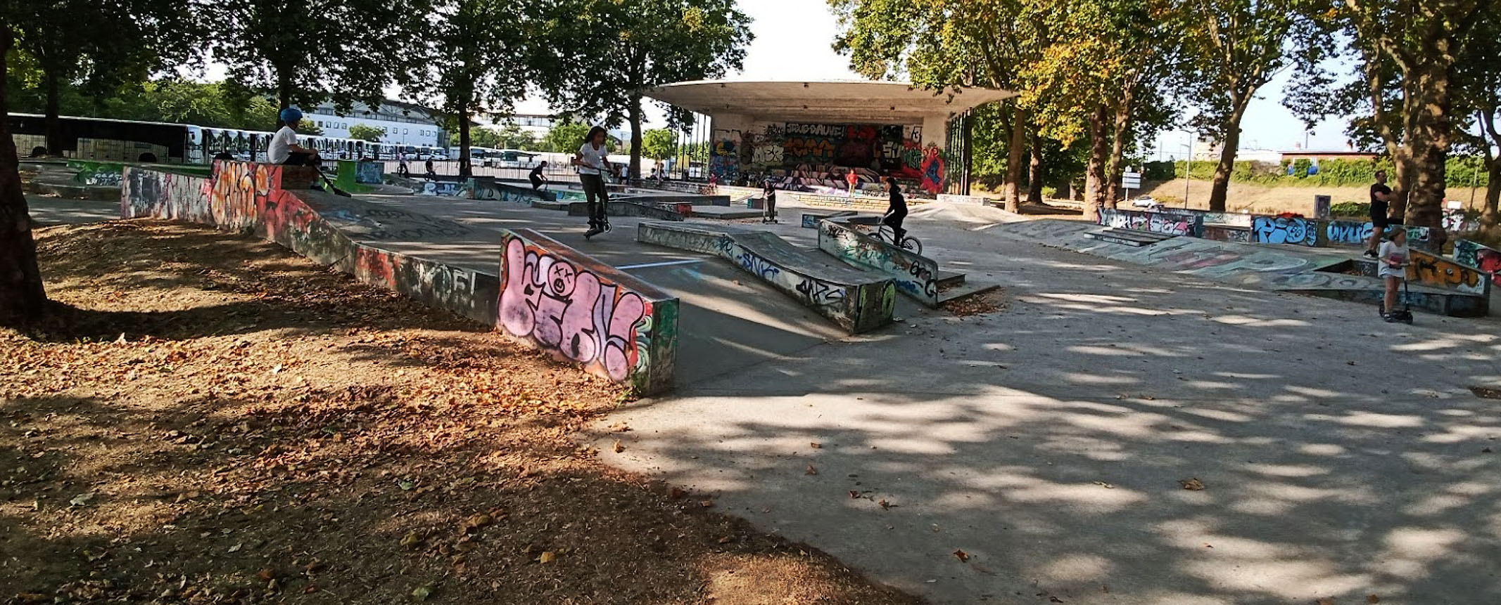 Les Arènes Skatepark Metz Skate Spot 4/5