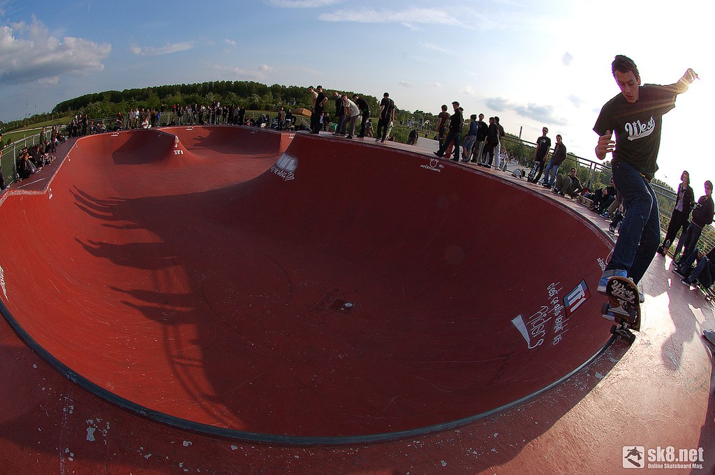 Le Grand Marais Bowl Amiens Skate Spot 4/5
