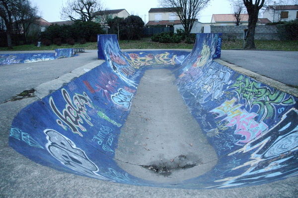 La Généraudière Bowl La Roche sur Yon Skate Spot 3/5