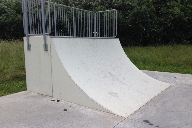 Festi'Val Skatepark Quesnoy sur Deûle Skate Spot 2/5