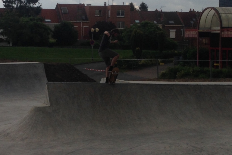 Lomme Skatepark Lille Skate Spot 3/5