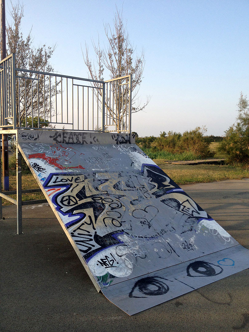 Le Marais Perdu Skatepark Saint Trojan les Bains Skate Spot 2/5