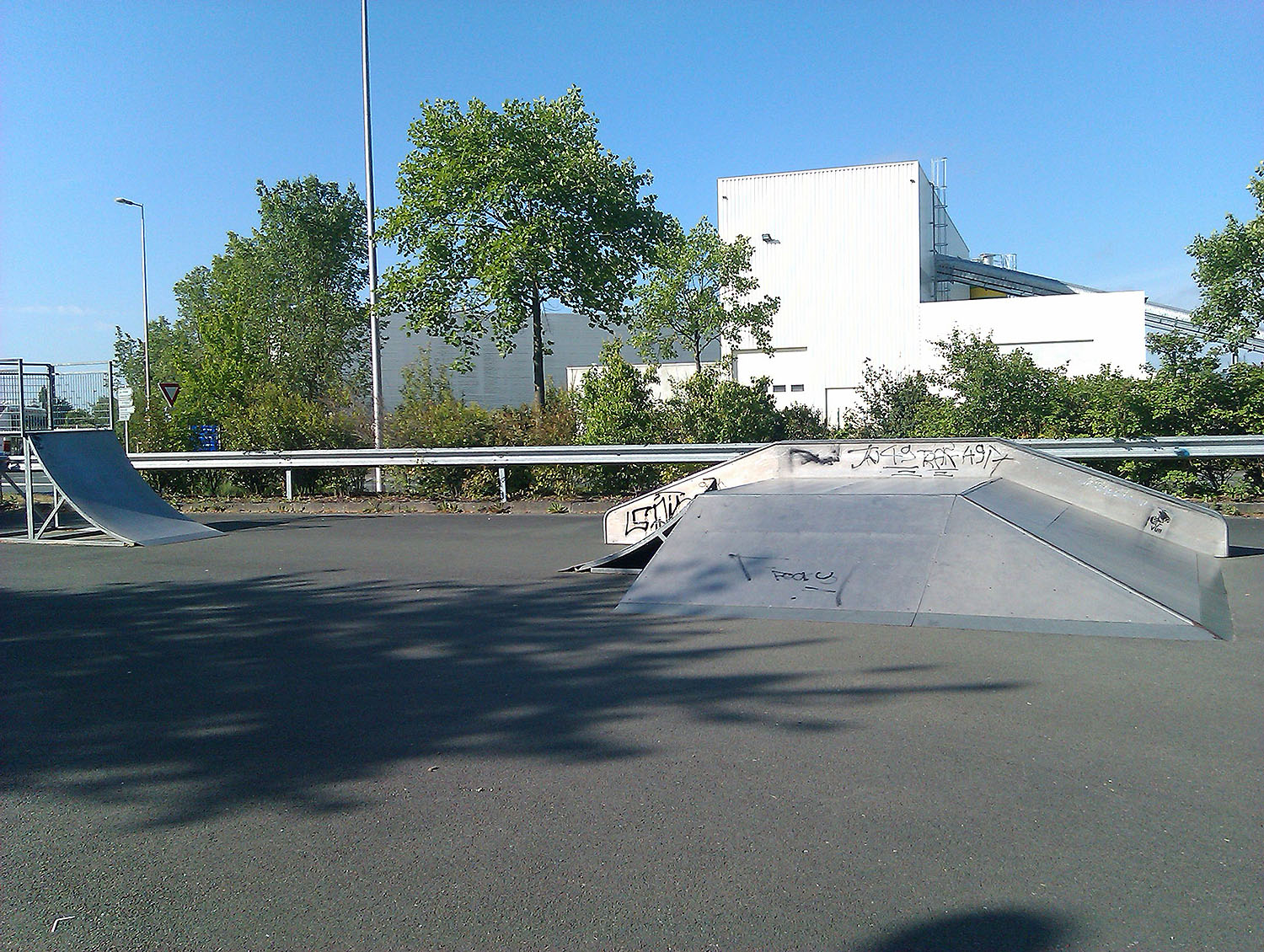 Super U Skatepark Verrières en Anjou Skate Spot 2/5