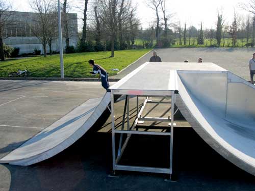 Salle des Sports Skatepark Le Verger Skate Spot 2/5