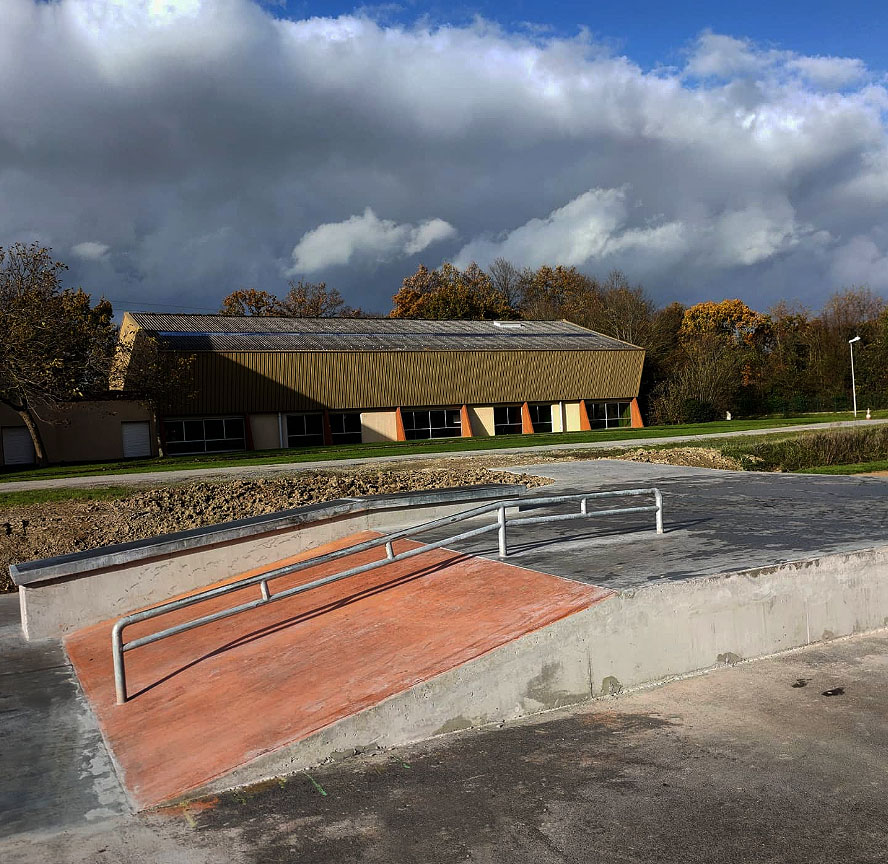 Salle Armor Skatepark Vezin le Coquet Skate Spot 3/5