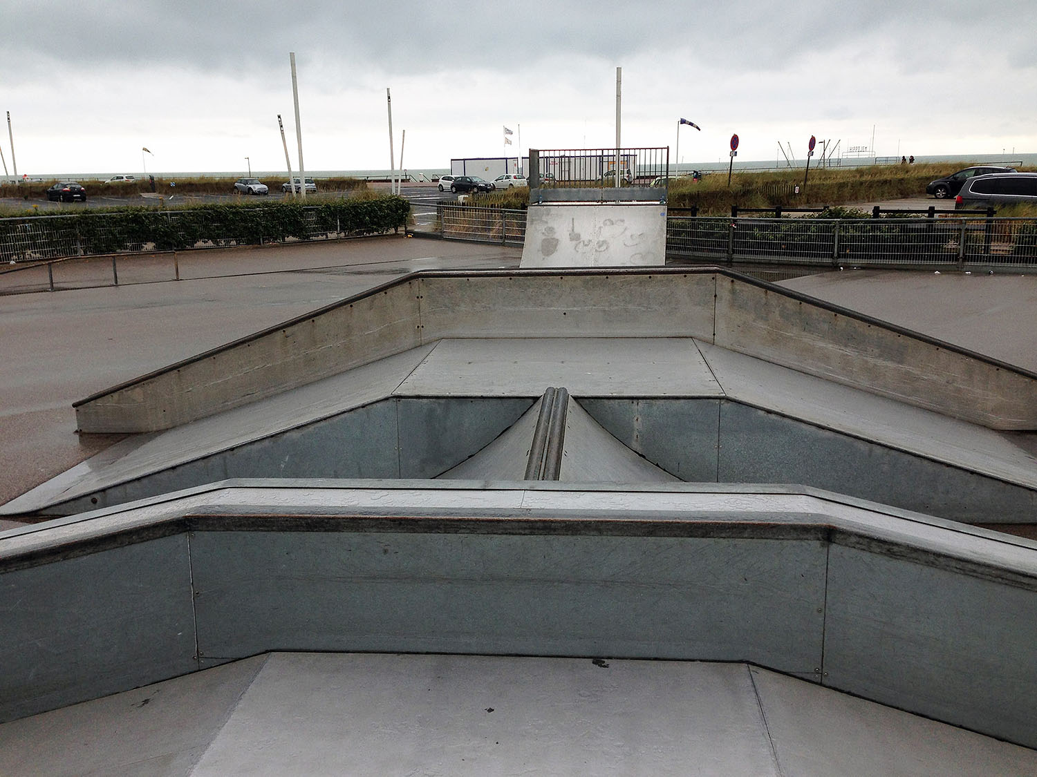 La Plage Skatepark Le Touquet Skate Spot 2/5