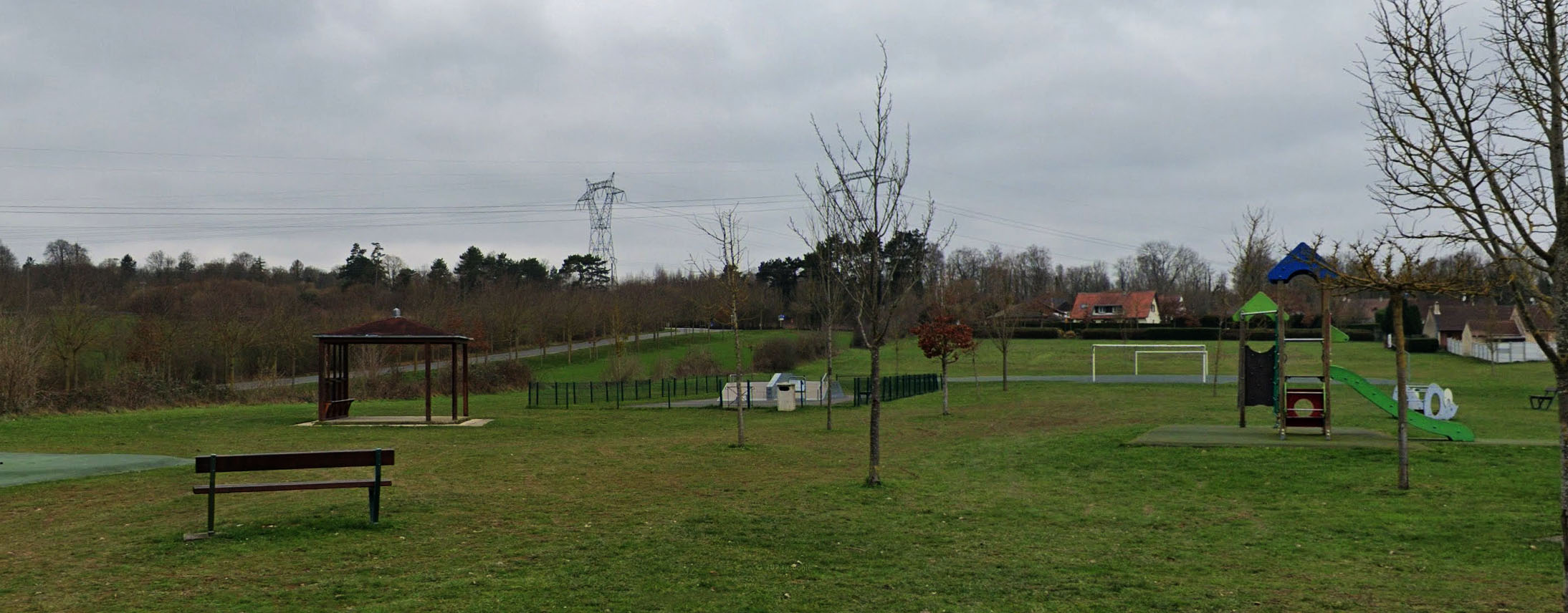 Plaine des Sports Skatepark Saleux Skate Spot 1/5