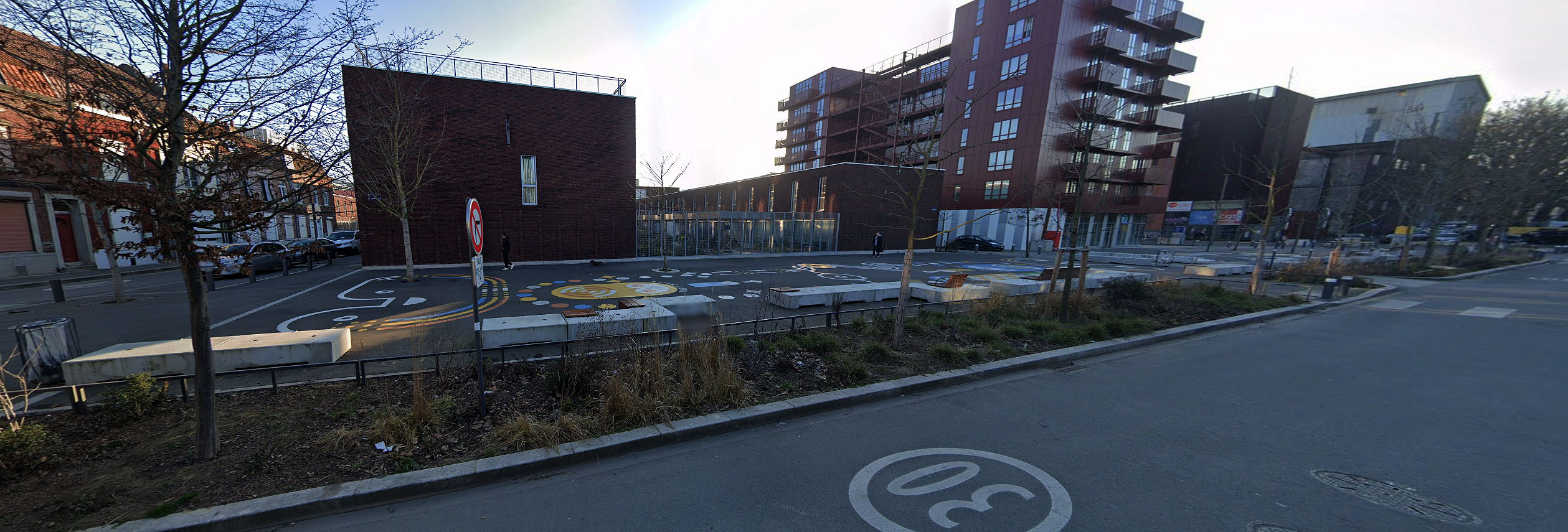Cours Saint Louis Spot Street Lille Skate Spot 3/5
