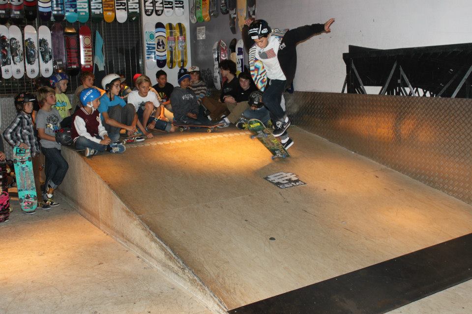 Boardriders Quiksilver DC Mini Anglet Skate Spot 3/5