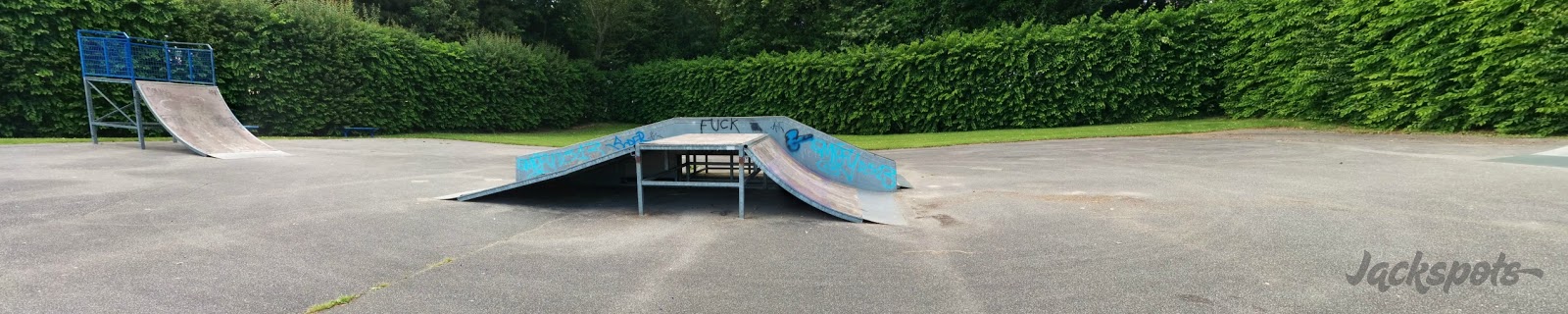 Naturospace Skatepark Honfleur Skate Spot 1/5