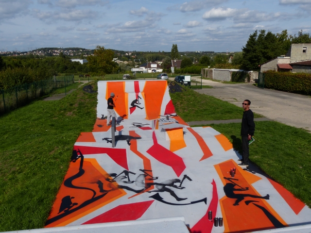 Mairie Skatepark Saulx les Chartreux Skate Spot 2/5
