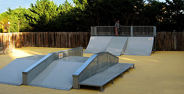 Pont Thorez Skatepark Port de Bouc Skate Spot 2/5