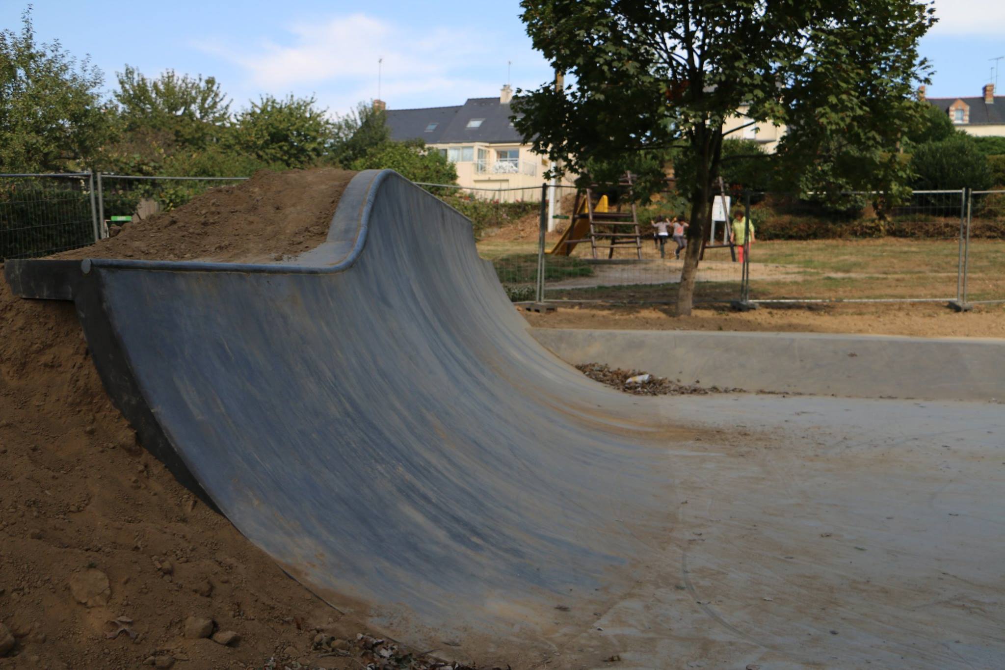 Parc Skatepark Guipry Messac Skate Spot 3/5