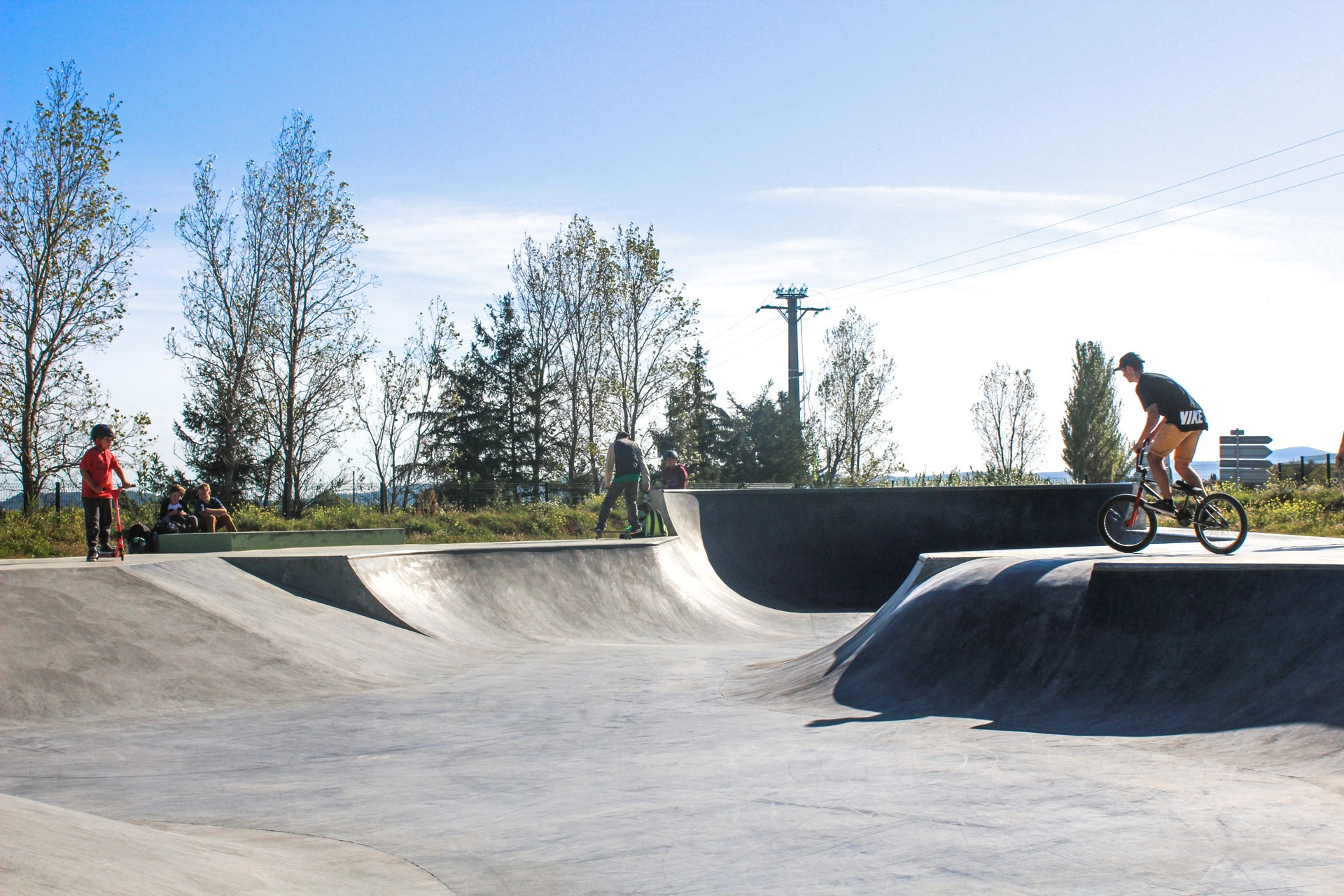 Complexe Sportif Skatepark Saint Marcel d' Ardèche Skate Spot 3/5