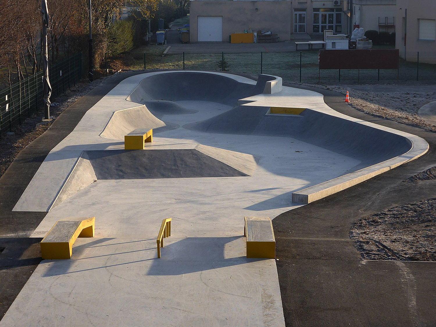 Stade Skatepark Le Thor Skate Spot 3/5