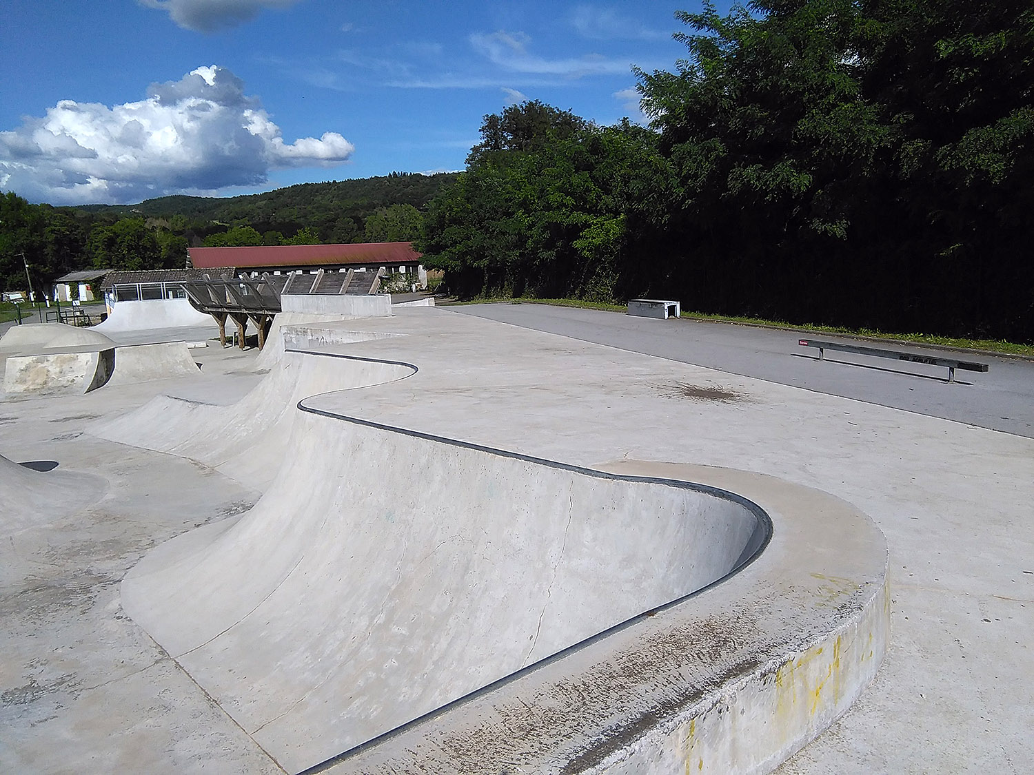 La Déchetterie Skatepark Domblans Skate Spot 3/5