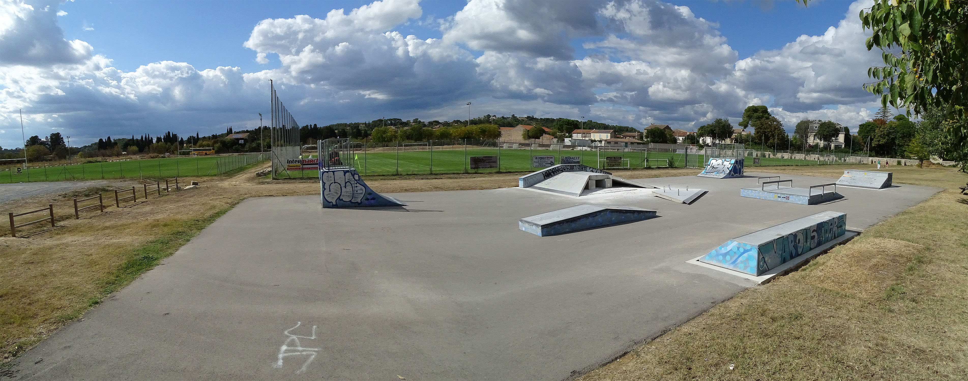 La Royalette Skatepark Sommières Skate Spot 2/5