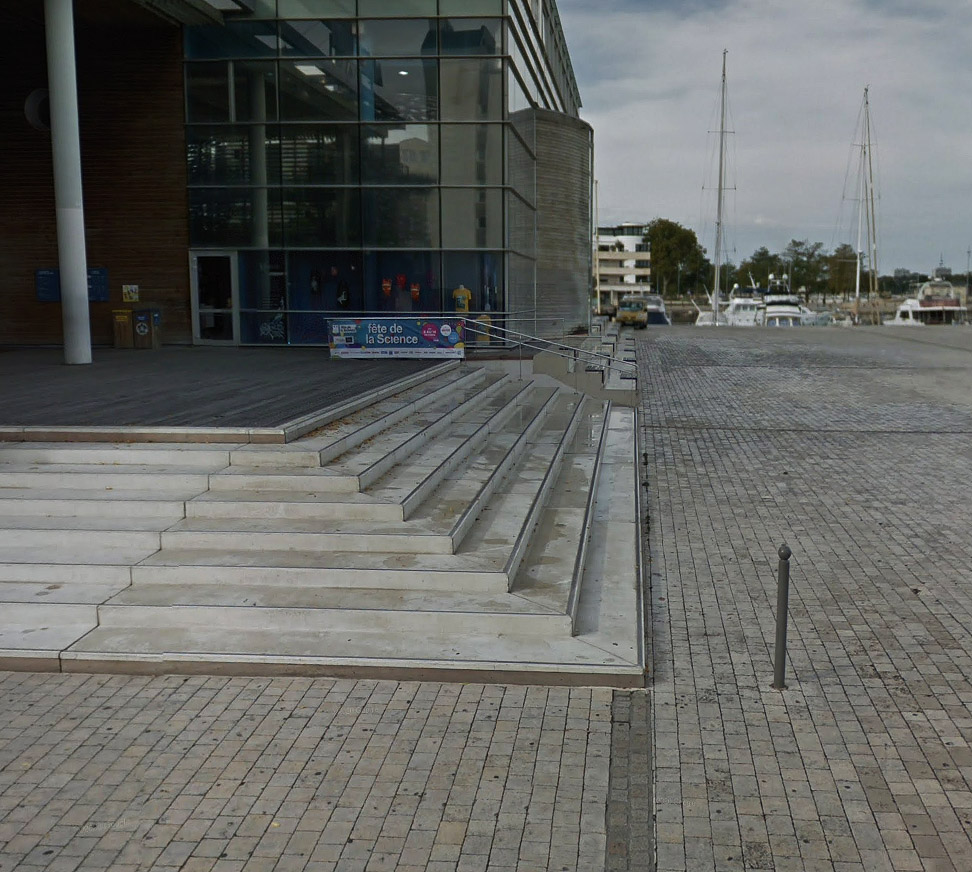 Aquarium Spot Street La Rochelle Skate Spot 3/5