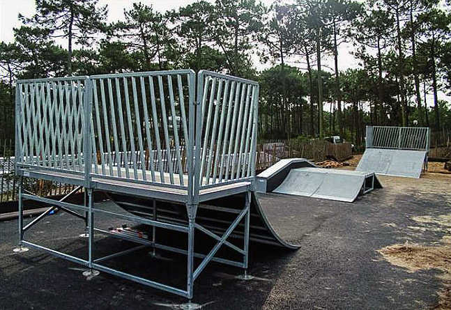 Camping Yelloh Skatepark Lacanau Skate Spot 1/5