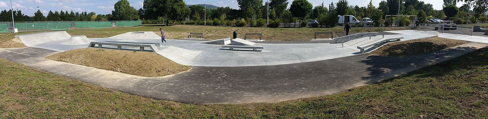 Plan d'Eau Skatepark Cournon d'Auvergne Skate Spot 3/5