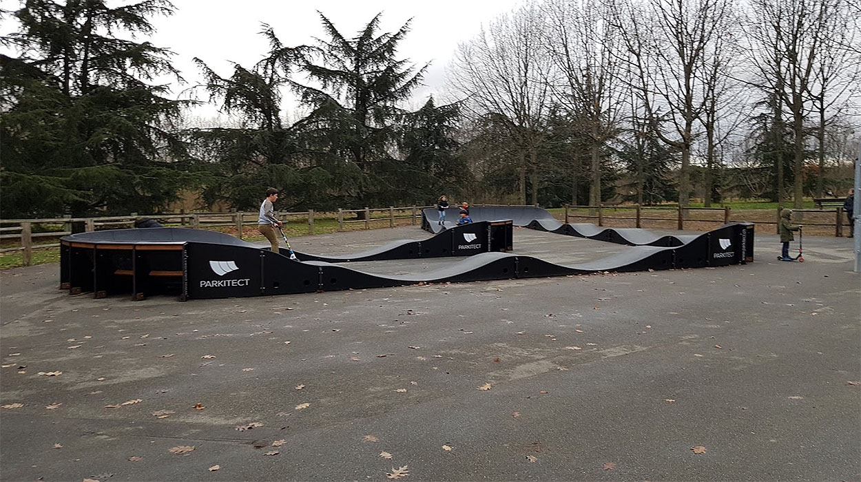 La Grande Plaine Skatepark Toulouse Skate Spot 2/5