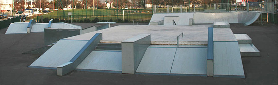 Cachin Skatepark Saint Denis Skate Spot 3/5