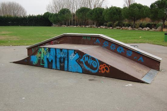 Les Argoulets Skatepark Toulouse Skate Spot 1/5