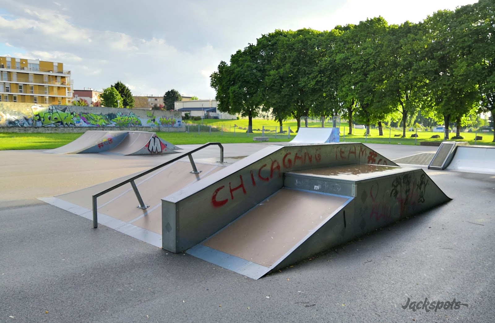 Saint Crepin Skatepark Soissons Skate Spot 2/5