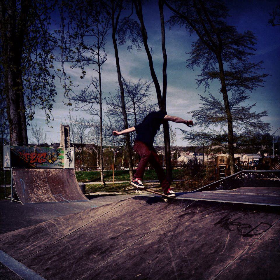 Le Quai Skatepark Château Thierry Skate Spot 2/5