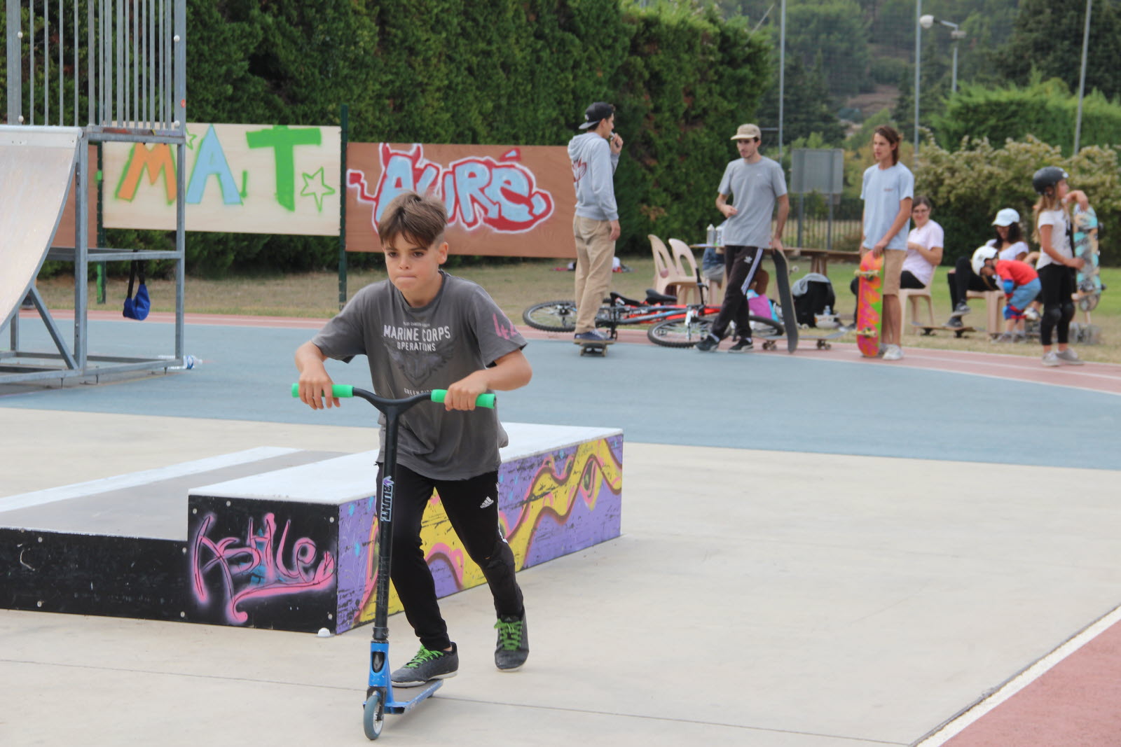 Complexe Sportif Skatepark Pernes les Fontaines Skate Spot 2/5