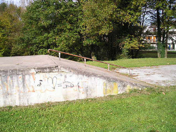 Aire de Loisirs Skatepark Coulanges lès Nevers Skate Spot 1/5
