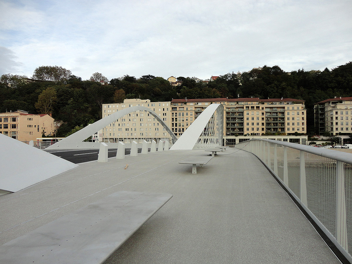 Pont Schuman Spot Street Lyon Skate Spot 3/5