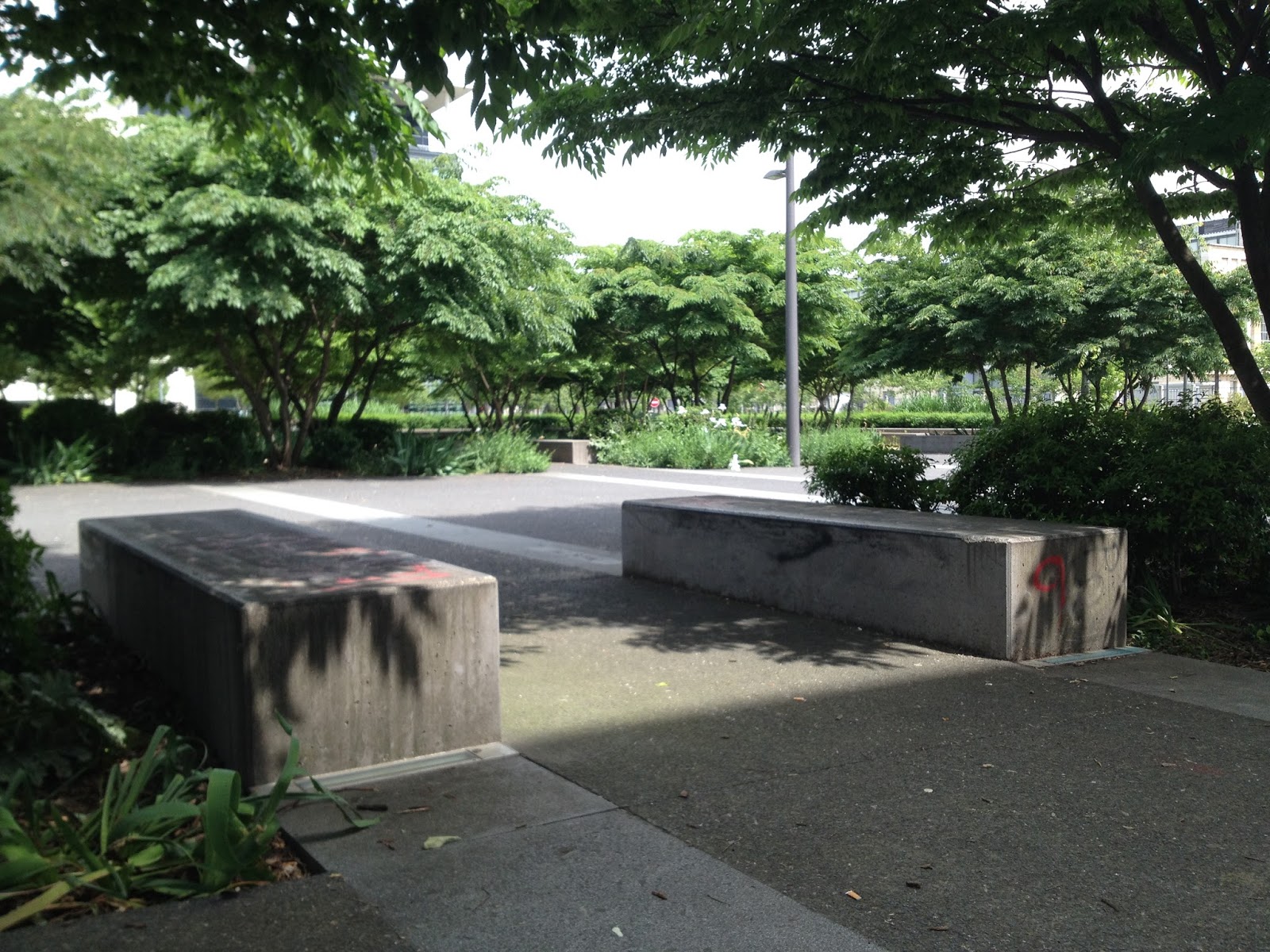 Halle Tony Garnier Spot Street Lyon Skate Spot 3/5