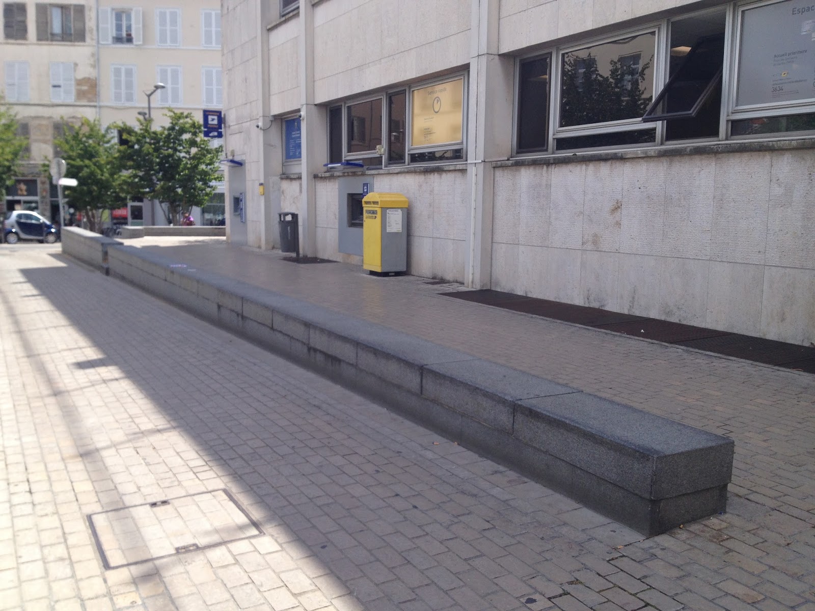 Mairie 9 Ème Spot Street Lyon Skate Spot 3/5