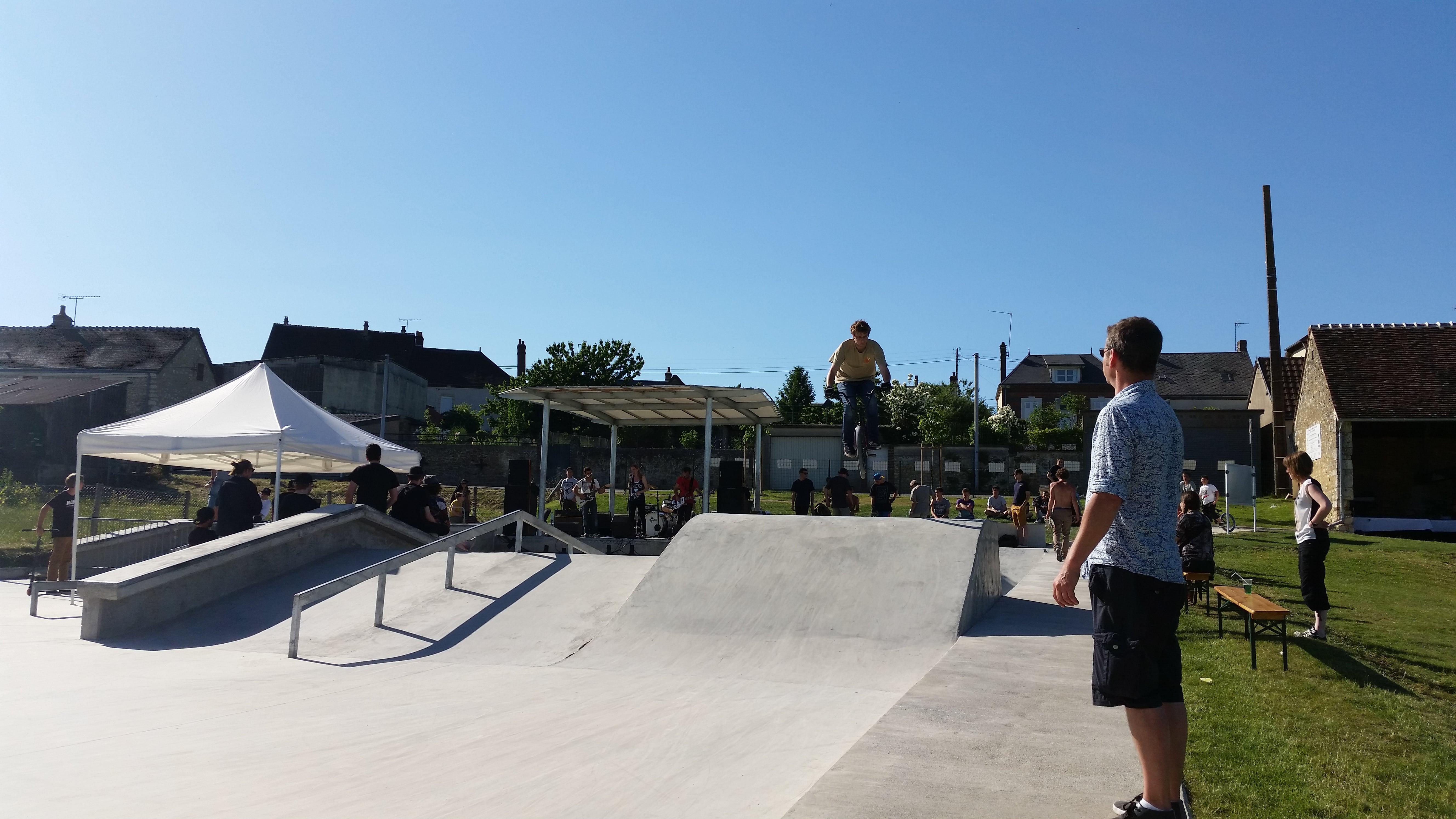 Le Theil sur Huisne Skatepark Val au Perche Skate Spot 3/5