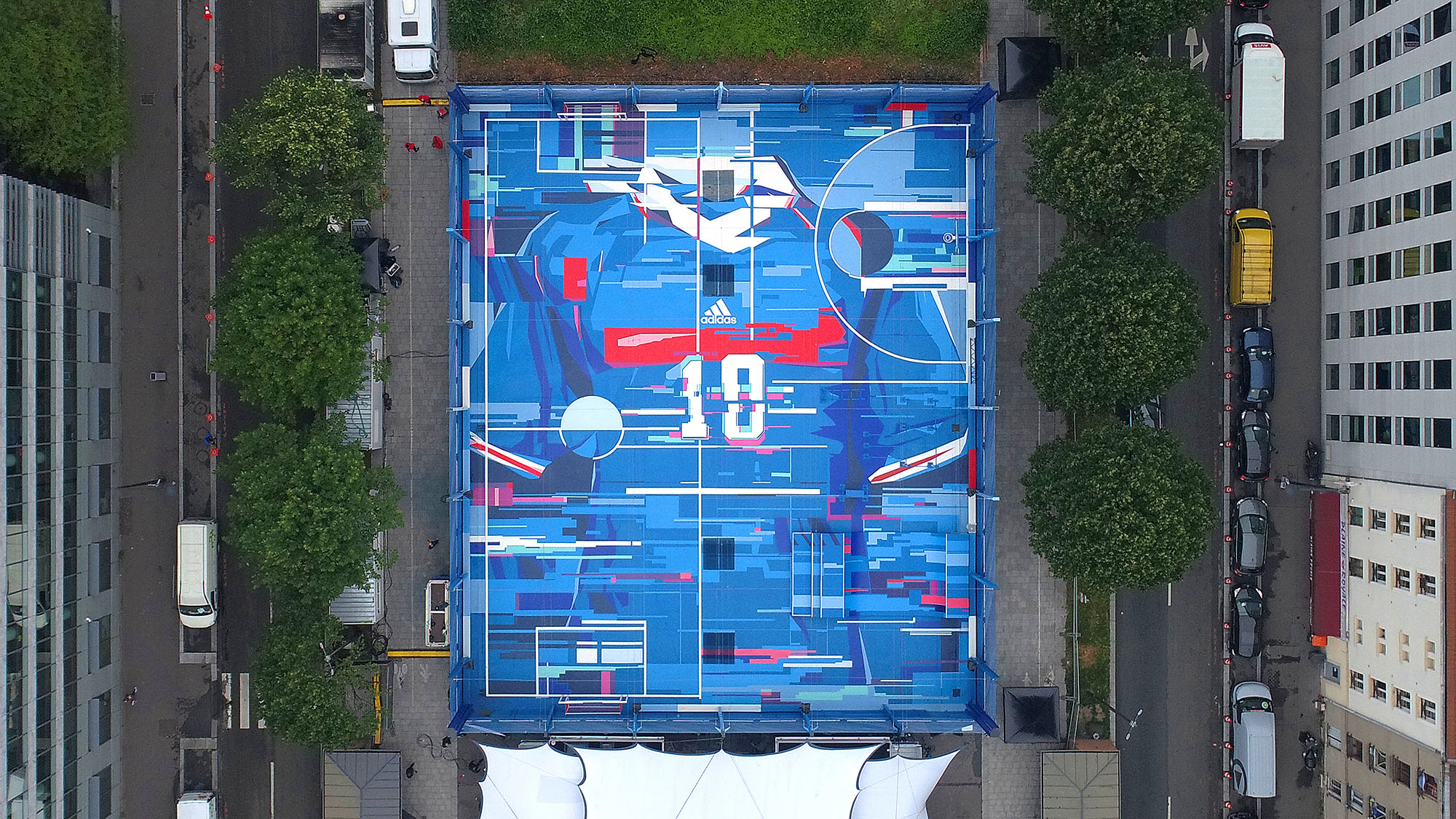 Playground Adidas Mini Saint Denis Skate Spot 3/5