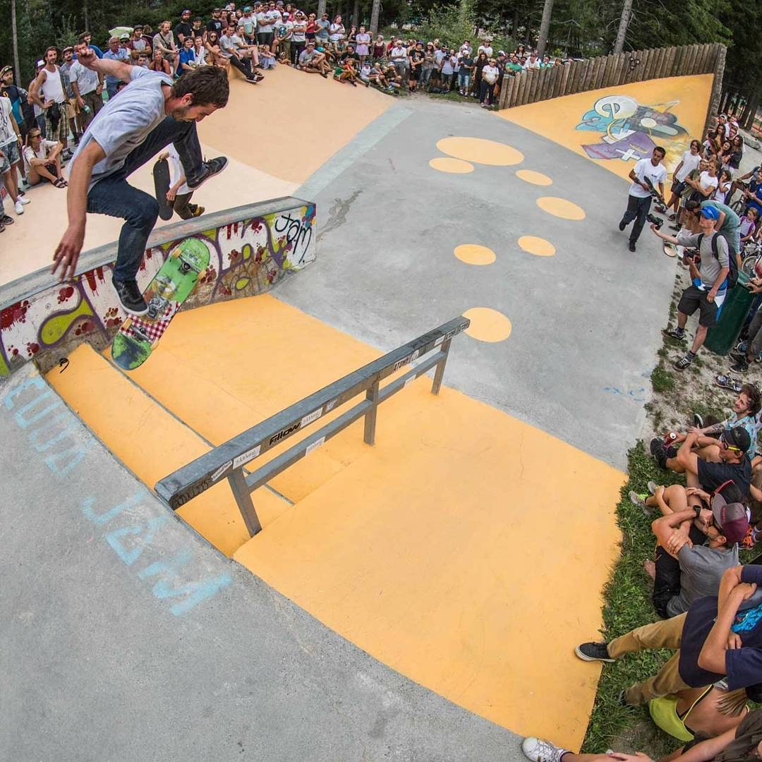 Chamonix Skatepark Chamonix Mont Blanc Skate Spot 4/5