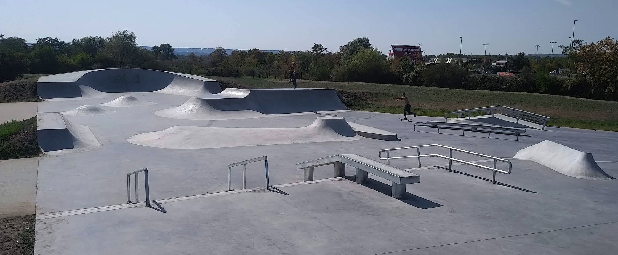 Les Vanneaux Skatepark Achères Skate Spot 4/5