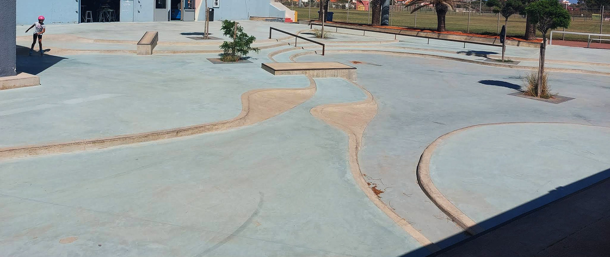 ShakaPark Out Spot Street Le Barcarès Skate Spot 4/5