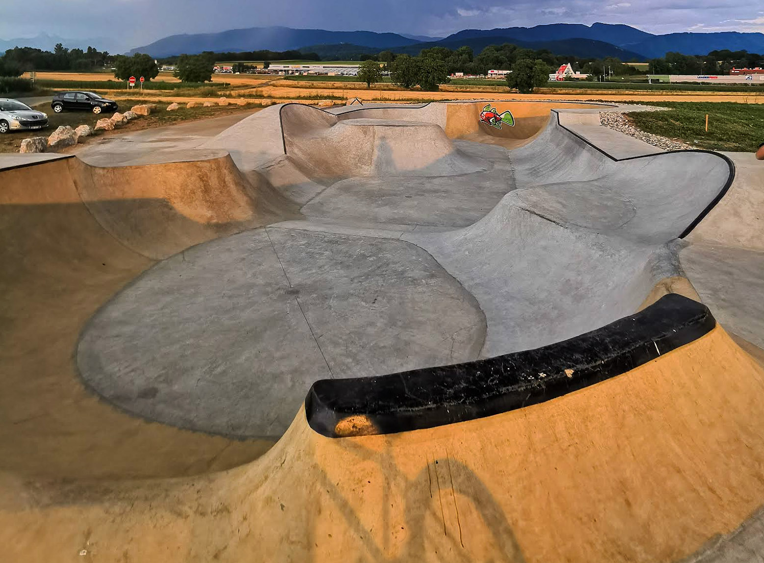 Les Esserts Bowl Anthy sur Léman Skate Spot 4/5