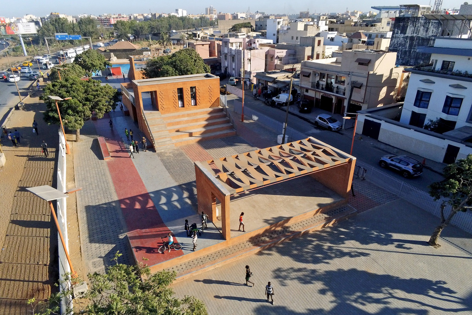 Place des Cultures Urbaines Skatepark Dakar Skate Spot 4/5