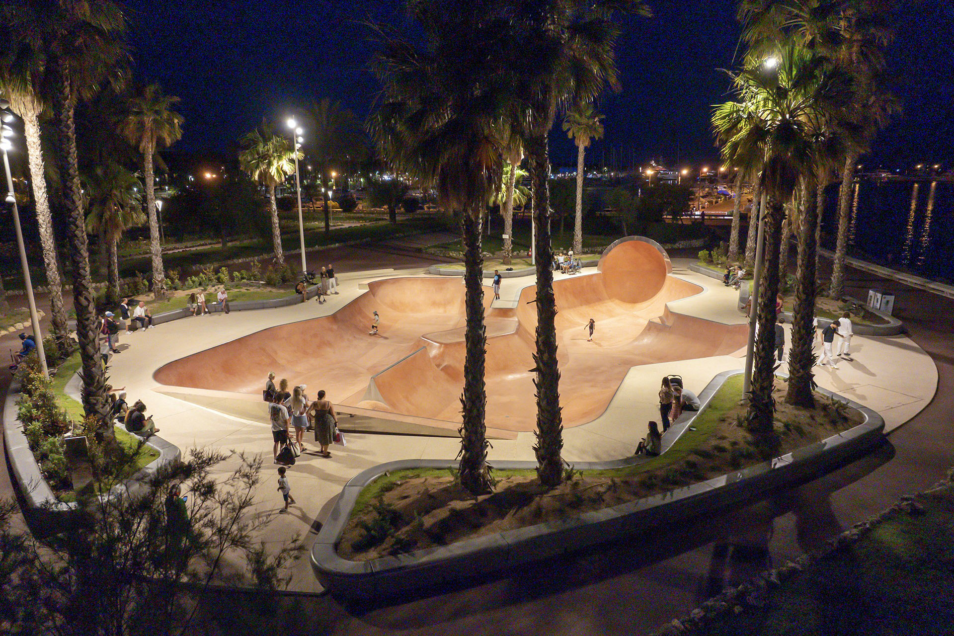 La Roseraie Bowl Cannes Skate Spot 5/5
